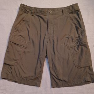 REI Co-op Olive Relaxed Cargo Shorts Men's Waist 32